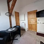 Zum Lukullus Casa de hóspedes 3*